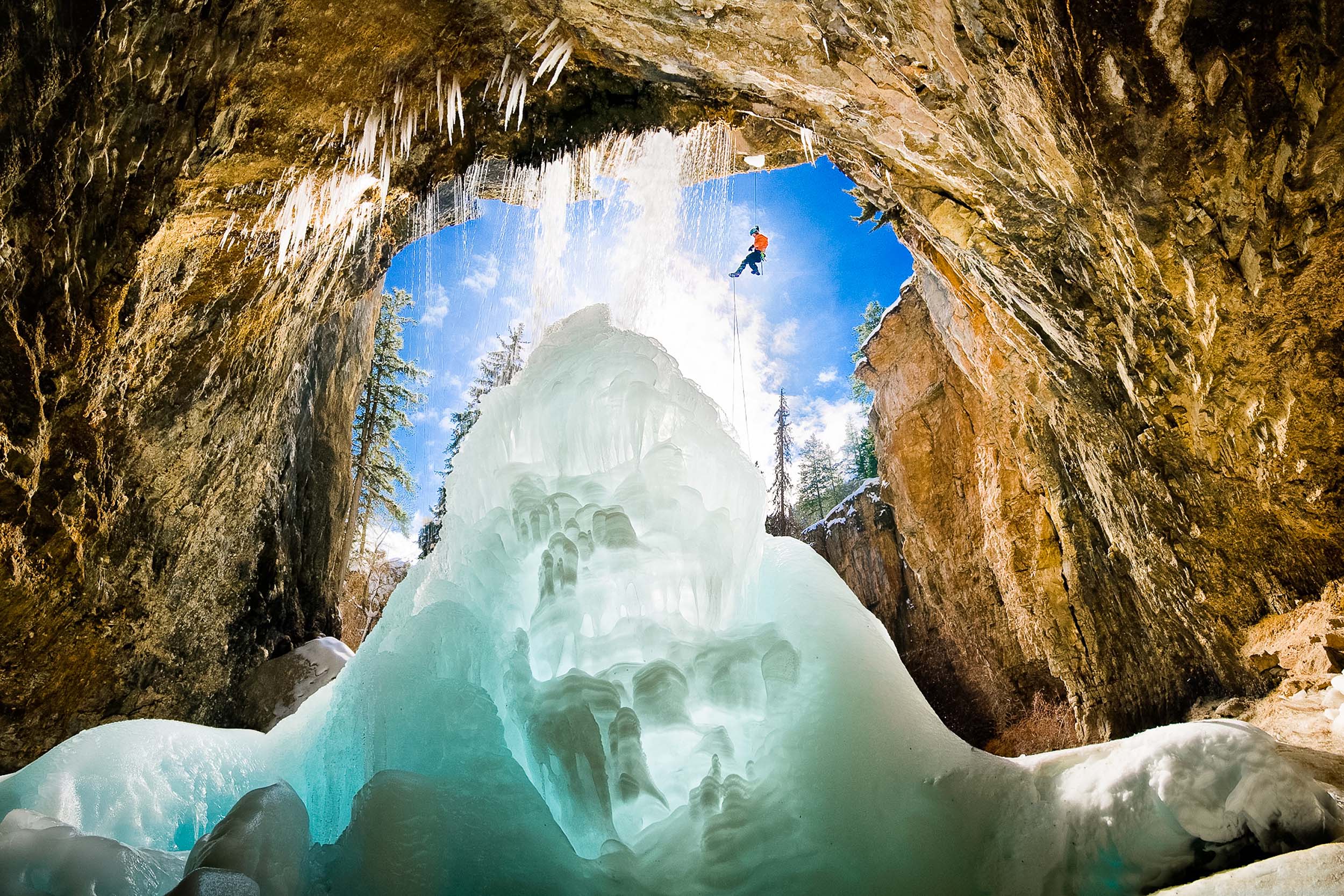 ice waterfall rappel, ice climbing photography